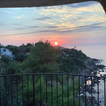 Martine Villa Cefalù