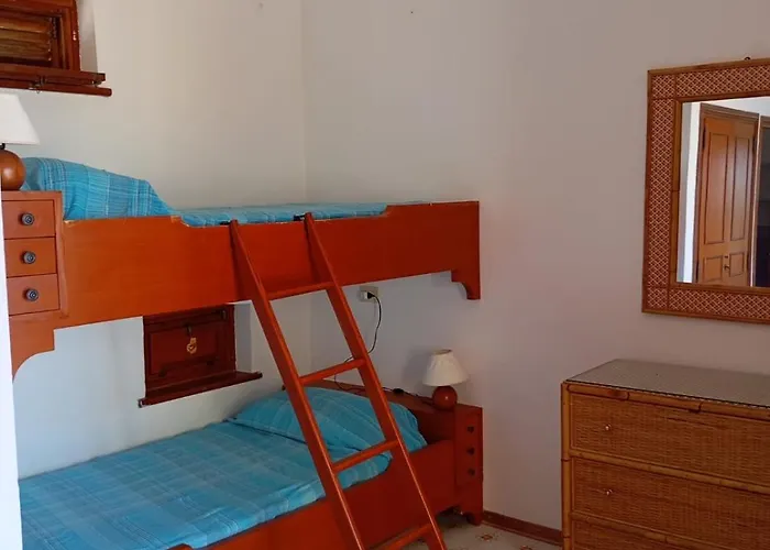 Martine Βίλα Cefalù